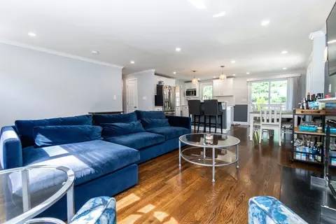 19 Samoset Rd, Peabody, MA 01960 photo 3