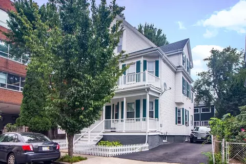 8 Waterhouse St, Somerville, MA 02144