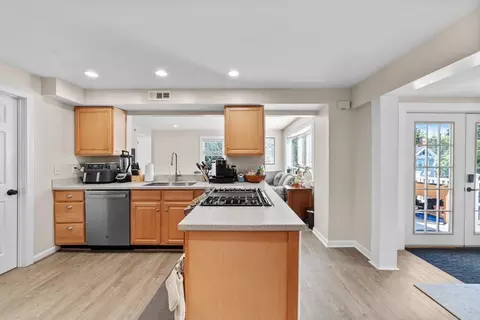 743 Main St #2, Reading, MA 01867 photo 13
