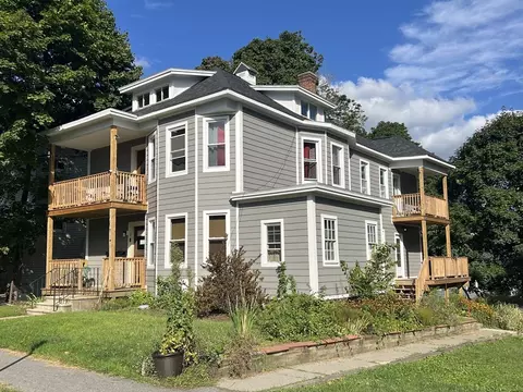 48 Tower St, Worcester, MA 01606
