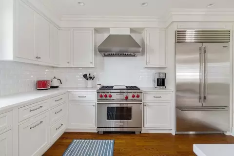 27 Summit Ave #2, Brookline, MA 02446 photo 9