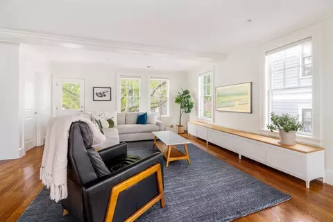 27 Summit Ave #2, Brookline, MA 02446 photo 2