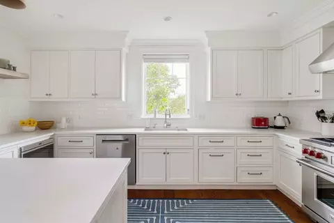 27 Summit Ave #2, Brookline, MA 02446 photo 11
