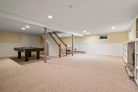 21 Pawnee Cir, Milton, MA 02186 photo 13