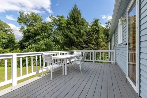 338 Ash St, Reading, MA 01867 photo 4