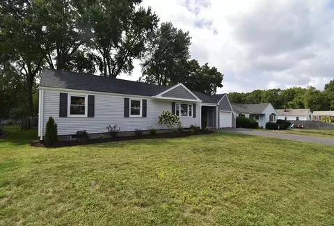29 Kay St, Springfield, MA 01109 photo 2