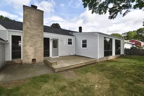 29 Kay St, Springfield, MA 01109 photo 6