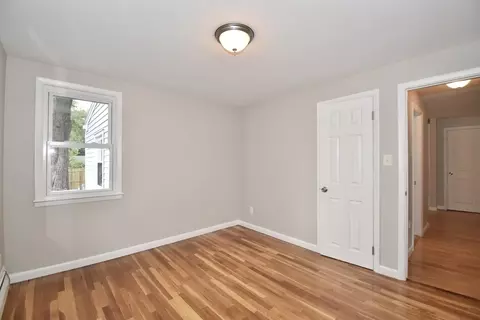 29 Kay St, Springfield, MA 01109 photo 24
