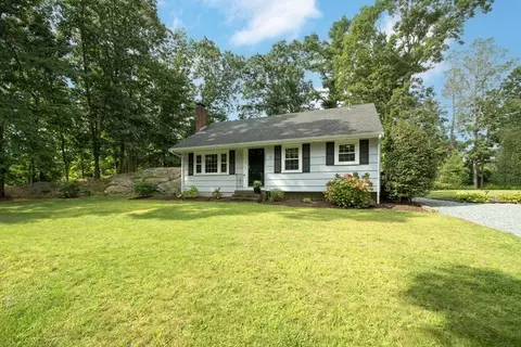 16 Fisher Rd, Hingham, MA 02043 photo 2