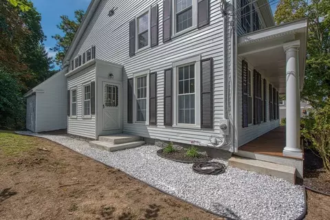 29 Thaxter Ave, Abington, MA 02351 photo 4
