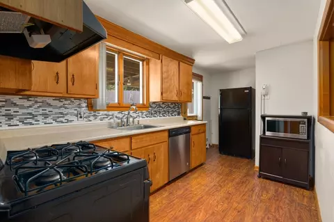 4 Rainbow Ter, Danvers, MA 01923 photo 11