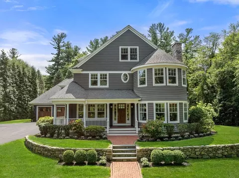 Exterior - 5 Beard Way, Wellesley, MA 02482 photo 3 of 5