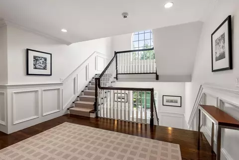 Entry Way - 5 Beard Way, Wellesley, MA 02482 photo 5 of 5