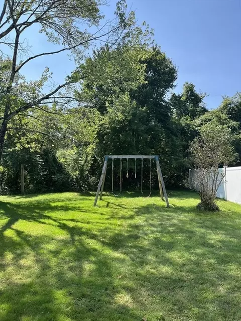 40 Spring St, Northampton, MA 01062 photo 27