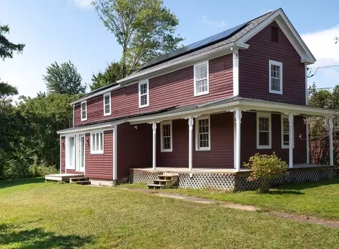 40 Spring St, Northampton, MA 01062 photo 2