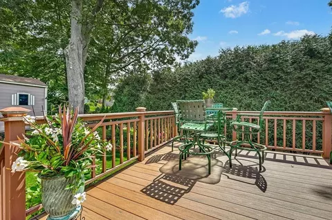 Exterior - 16 Ida Rd, Worcester, MA 01604 photo 7 of 12