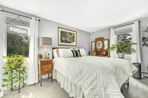 Bedroom - 16 Ida Rd, Worcester, MA 01604 photo 1 of 6
