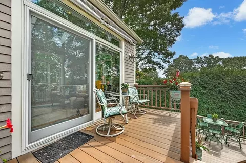 Exterior - 16 Ida Rd, Worcester, MA 01604 photo 5 of 12