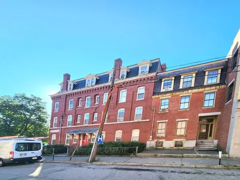 90-100 Appleton St, Lowell, MA 01852