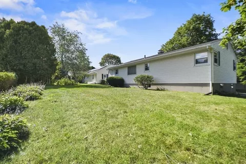 35 Tupelo Rd, Worcester, MA 01606 photo 22