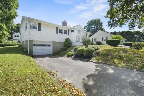 35 Tupelo Rd, Worcester, MA 01606 photo 3