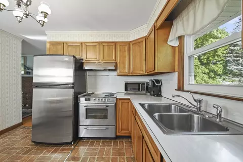 35 Tupelo Rd, Worcester, MA 01606 photo 10