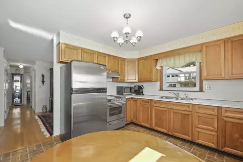 35 Tupelo Rd, Worcester, MA 01606 photo 9