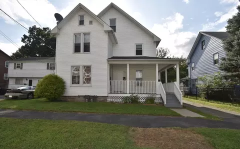 58-60 Howes St, Springfield, MA 01118