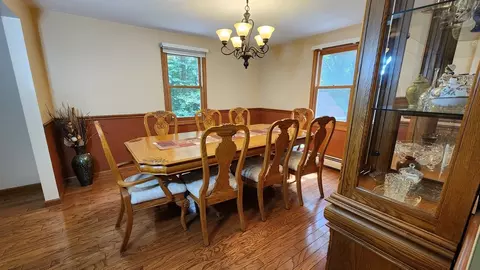 Dining - 37 William Casey Rd, Spencer, MA 01562 photo 3 of 3
