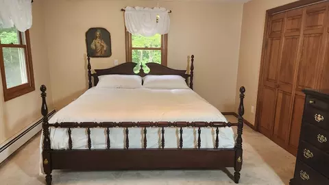 Bedroom - 37 William Casey Rd, Spencer, MA 01562 photo 2 of 8