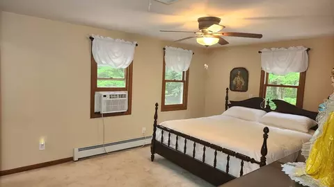 Bedroom - 37 William Casey Rd, Spencer, MA 01562 photo 1 of 8