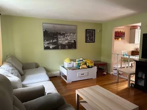 Living - 8 Bear Hill Rd, Reading, MA 01867 photo 1 of 2