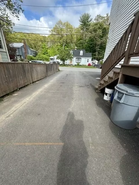 Exterior - 8 Bear Hill Rd, Reading, MA 01867 photo 5 of 5
