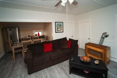 376 Linden St, Fall River, MA 02720 photo 19