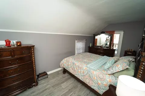 376 Linden St, Fall River, MA 02720 photo 25