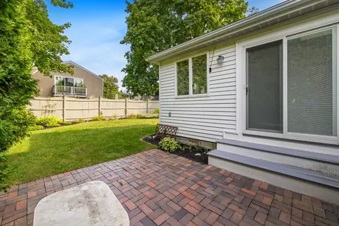 6 Vale Rd, Reading, MA 01867 photo 35
