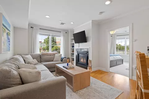 463 Rutherford Ave #202, Boston, MA 02129