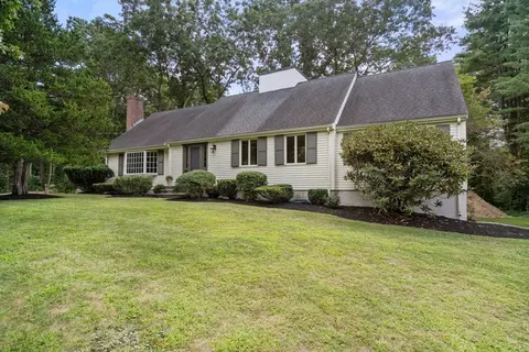 36 Yorkshire Rd, Dover, MA 02030