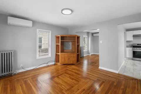 296 Quincy St, Springfield, MA 01109 photo 14