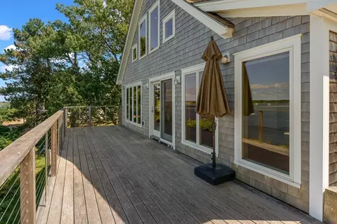 Exterior - 1 Jay Rd, Ipswich, MA 01938 photo 3 of 3