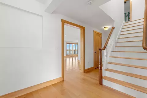 Entry Way - 1 Jay Rd, Ipswich, MA 01938 photo 3 of 3