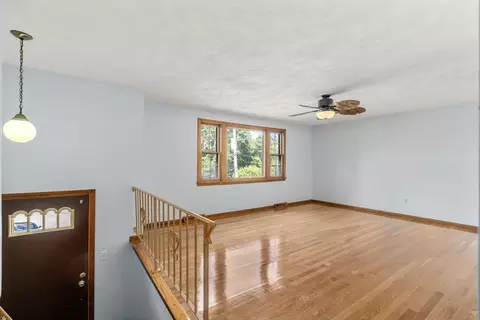 Living - 5 Feldman Way, Canton, MA 02021 photo 4 of 7