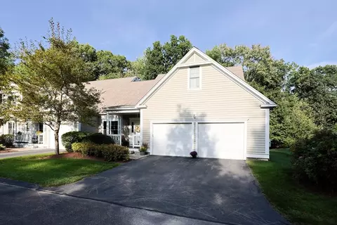 39 Sanctuary Ln #39, Hopkinton, MA 01748