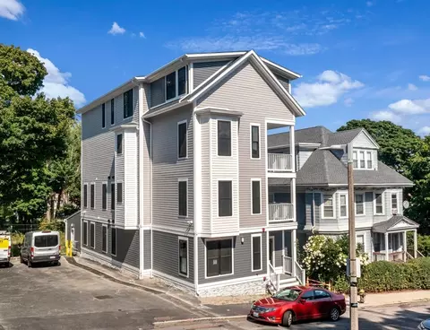 43 Georgia St, Dorchester, MA 02121