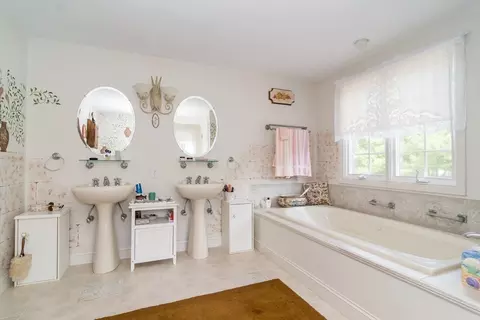 1 Crest View Ln, Bourne, MA 02561 photo 22
