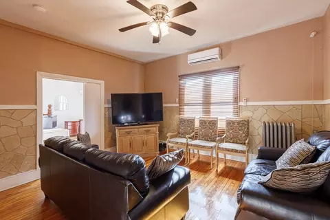 Living - 87 5 Eastern Ave, Worcester, MA 01605 photo 2 of 2