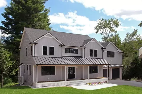 2 Thomas Dr, Acton, MA 01720