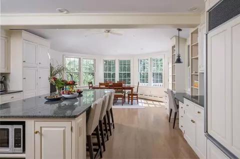 18 Bradford Rd, Hingham, MA 02043 photo 5