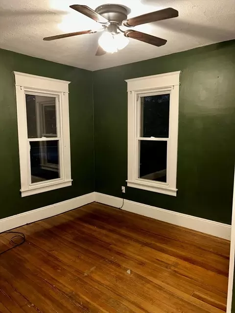 17-19 Crown St, Springfield, MA 01108 photo 17