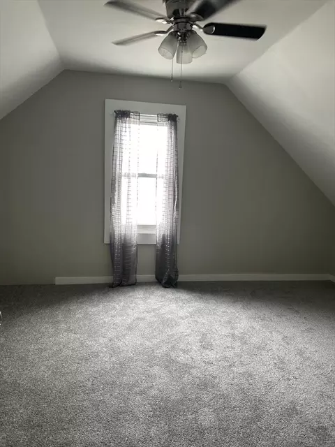 17-19 Crown St, Springfield, MA 01108 photo 10